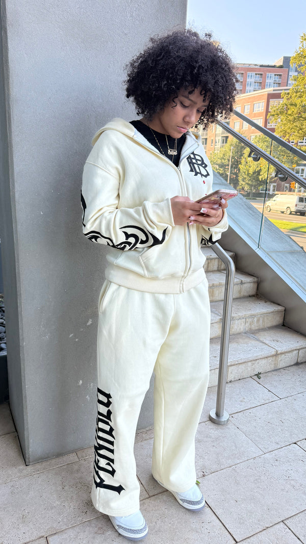 Cream Made New Set